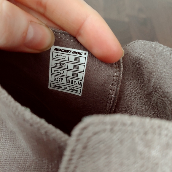 Rocket Dog Beige Corduroy Button up Wedge Boots - Picture 5 of 6